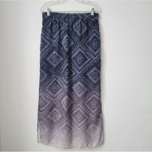 MAURICES Maxi Skirt Blue Ombre Diamond Print Chiffon Pull On Size Medium - Picture 2 of 10